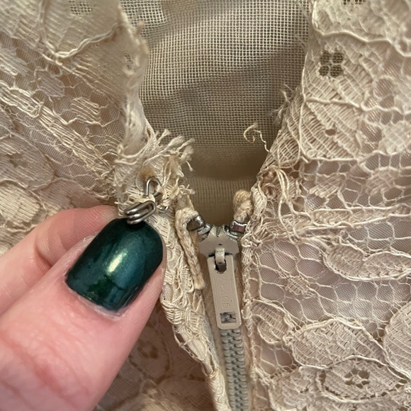 Vintage Harry Keiser cream wedding dress worn velvet chartreuse waist ribbon - Picture 8 of 9